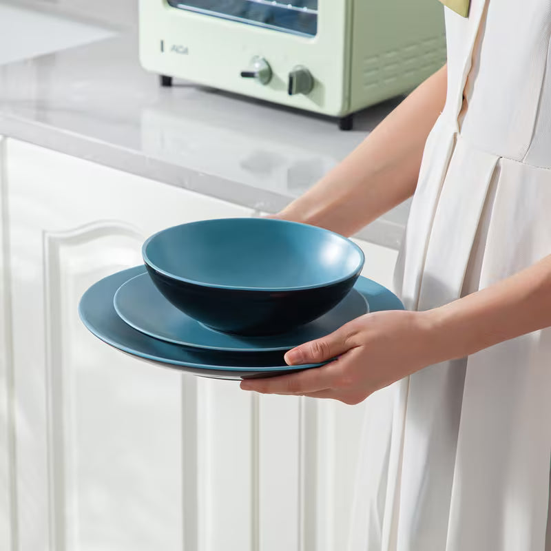 Matte Blue Stoneware Dinnerware Set – 16 Pieces